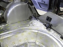 шумоизоляция арок багажника Shkoda Fabia - второй слой
